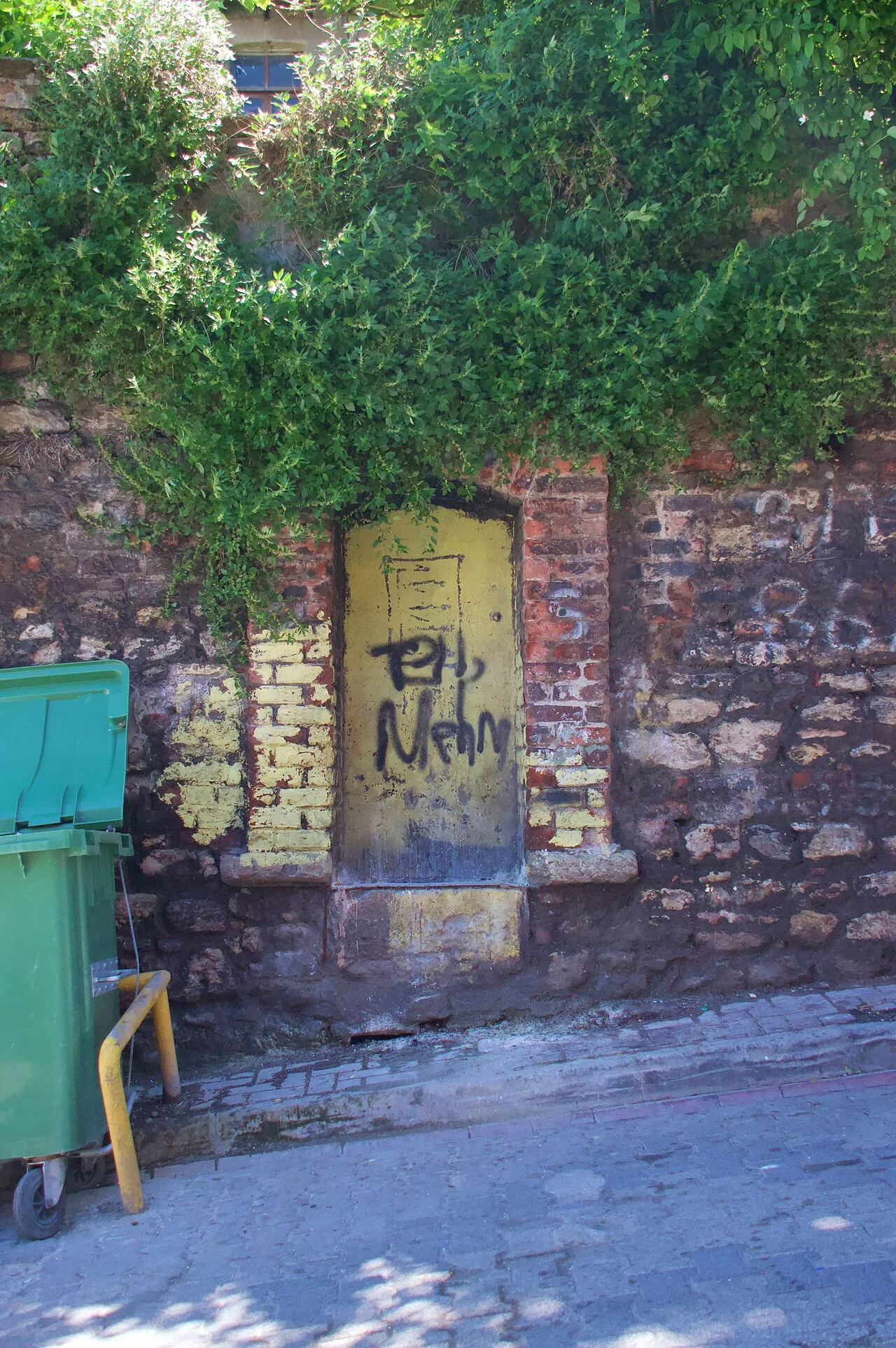 Kalpakçı Çeşmesi - İstanbul