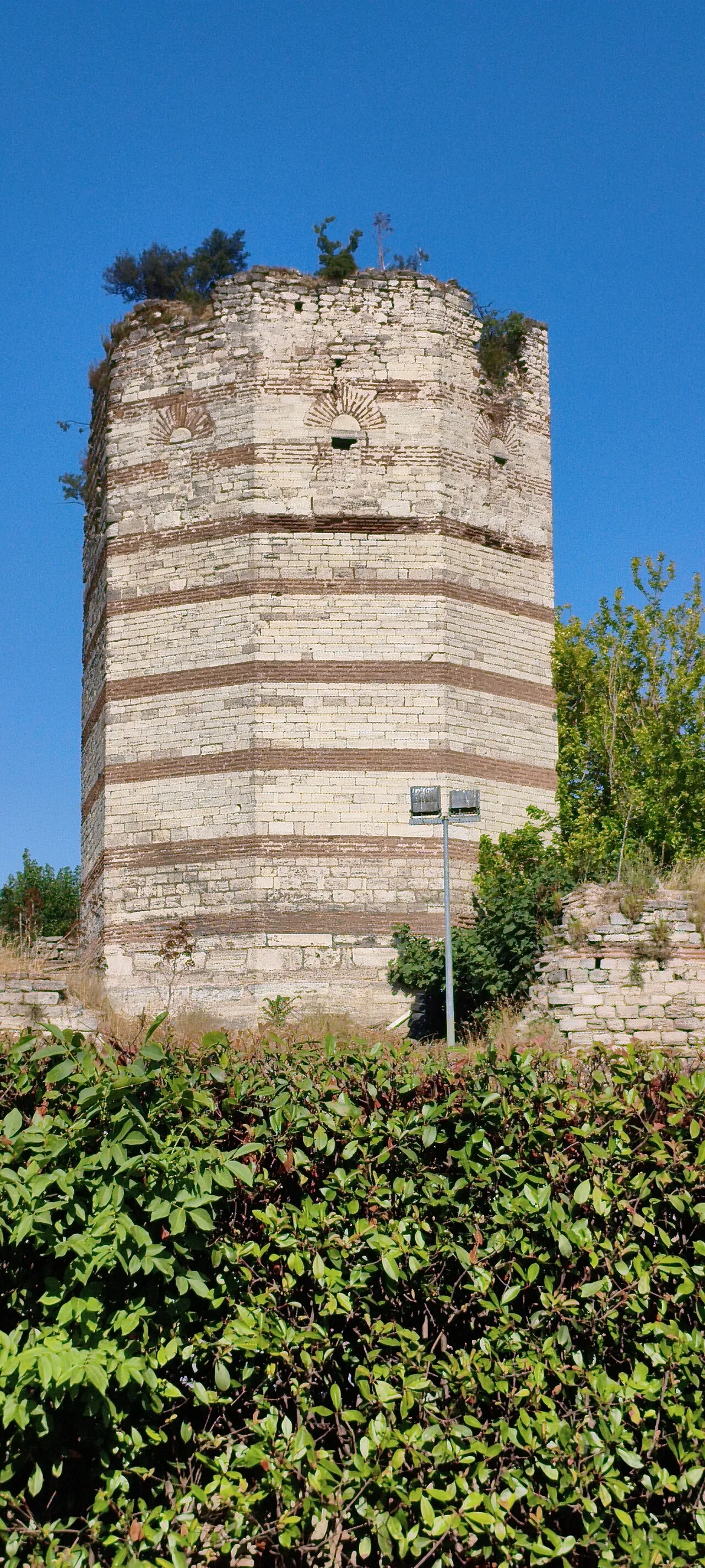 Kara Surları No. T46 - İstanbul