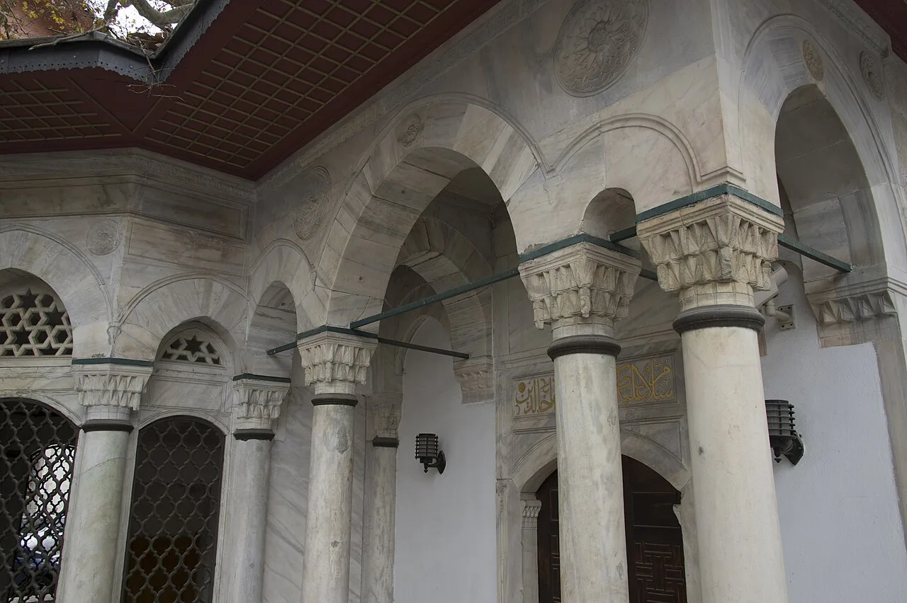 Kuyucu Murat Paşa Türbesi - İstanbul