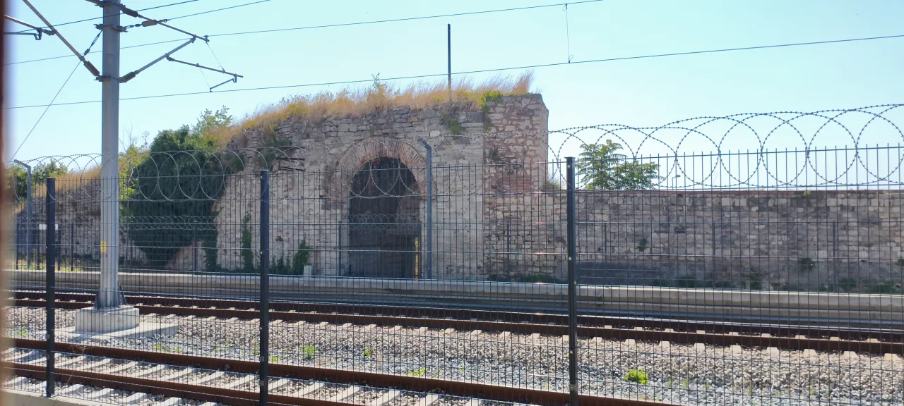 Narlı Kapı - İstanbul