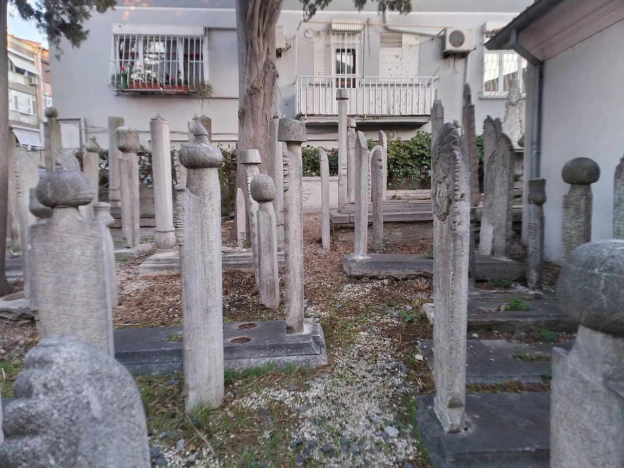 Nasuhi Tekkesi Haziresi - İstanbul