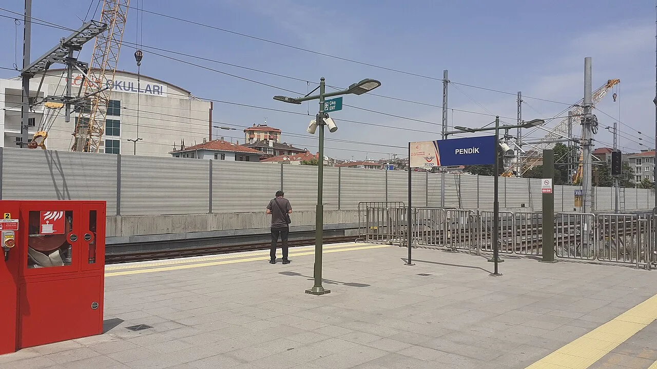 Pendik Tren İstasyonu - İstanbul