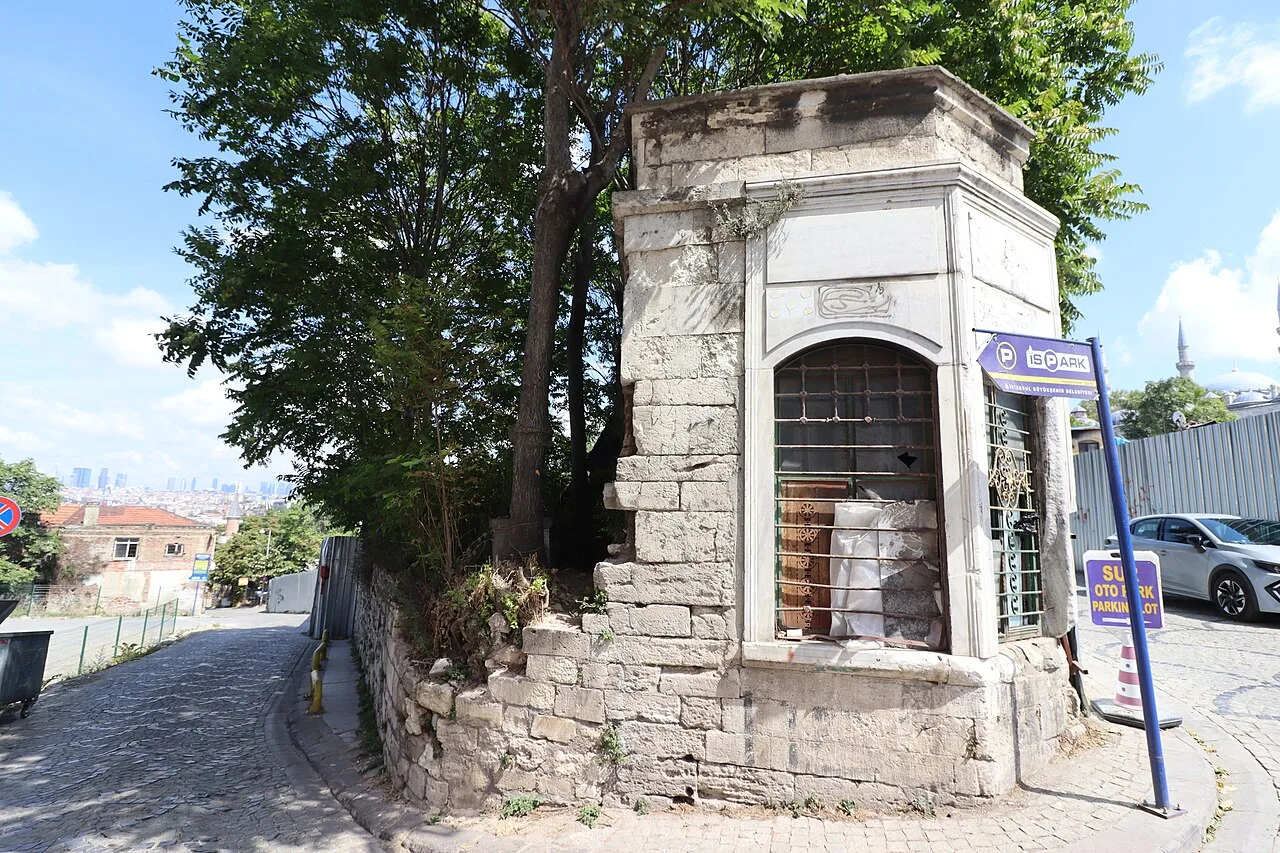 Rehabula Kadın Haziresi - İstanbul