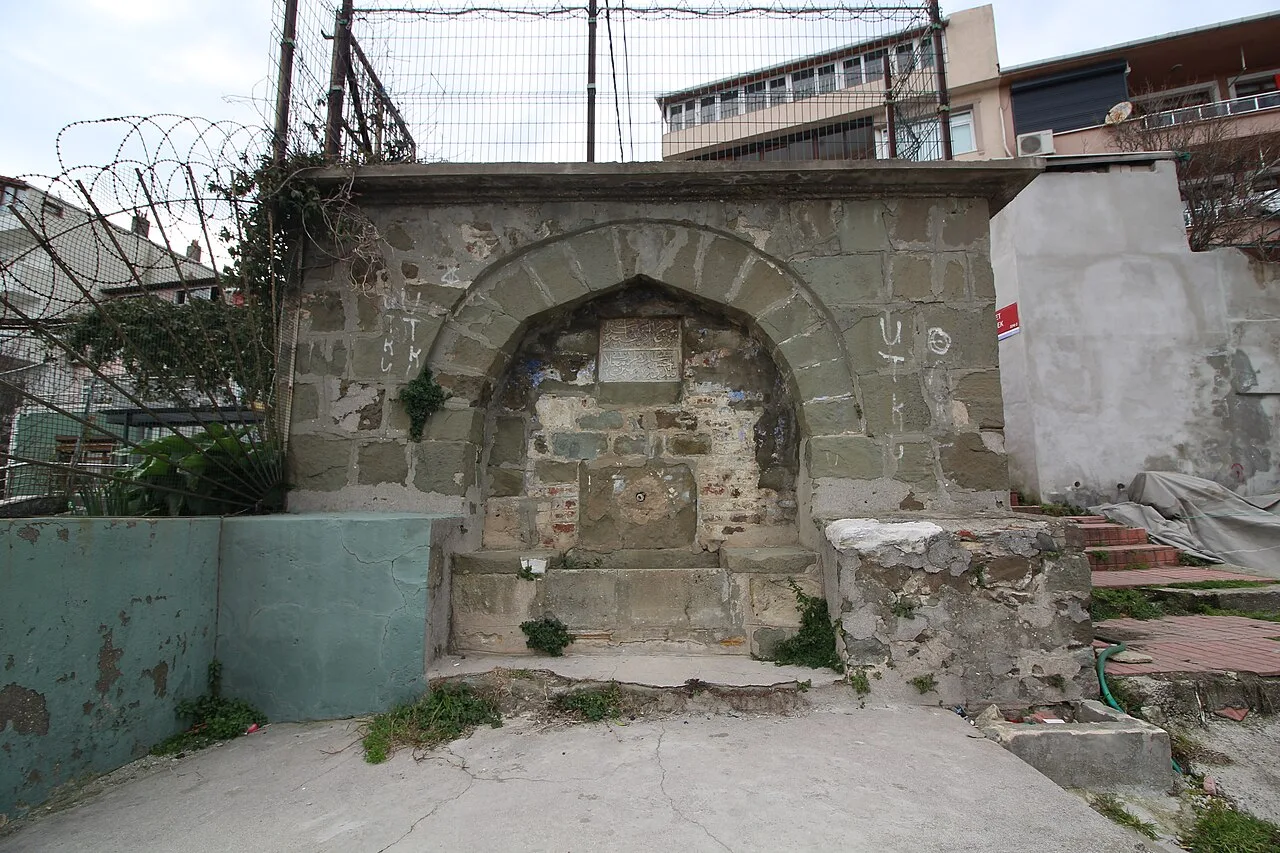Rumelifeneri Liman Çeşmesi - İstanbul