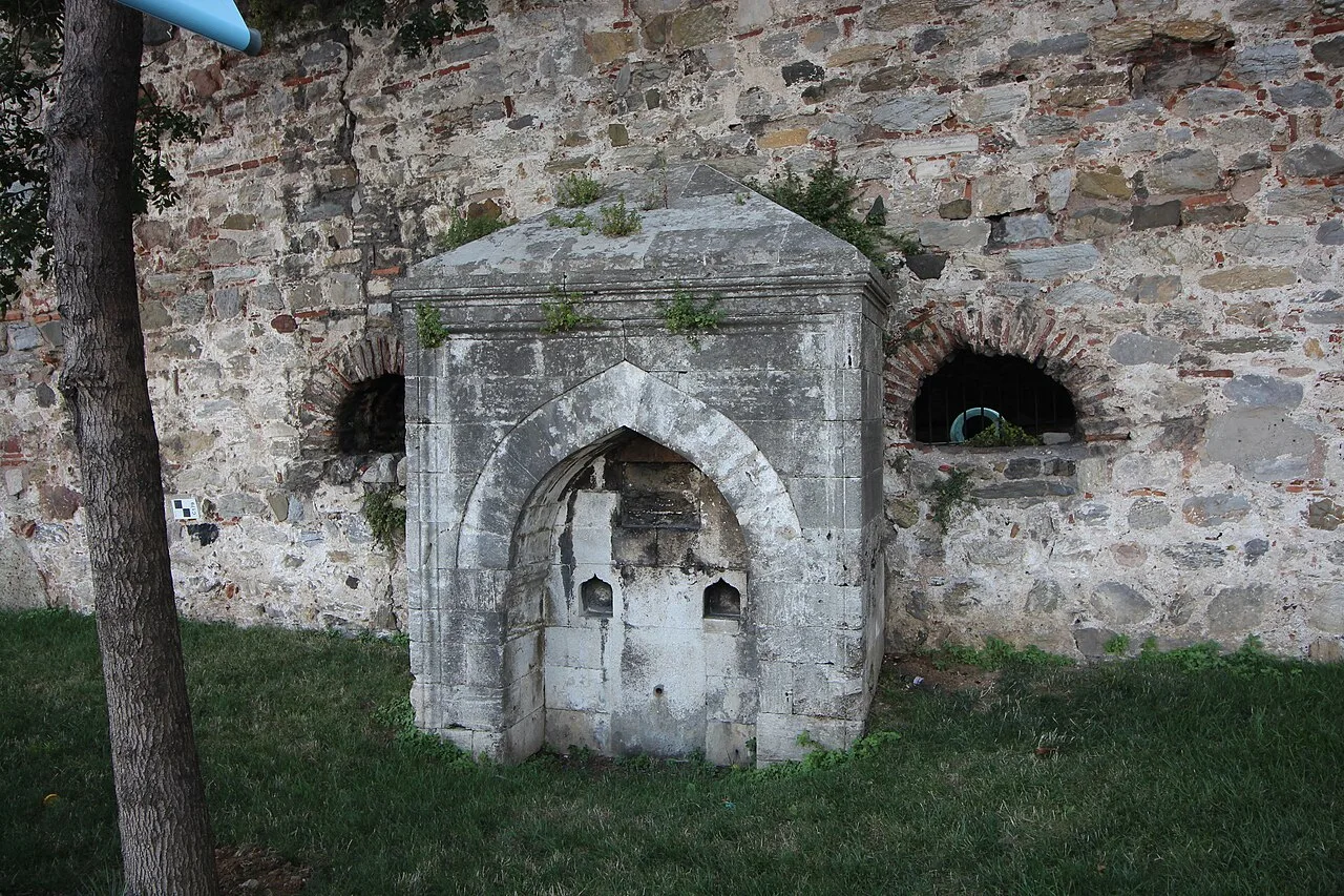 Rumelihisarı Hisar Çeşmesi - İstanbul