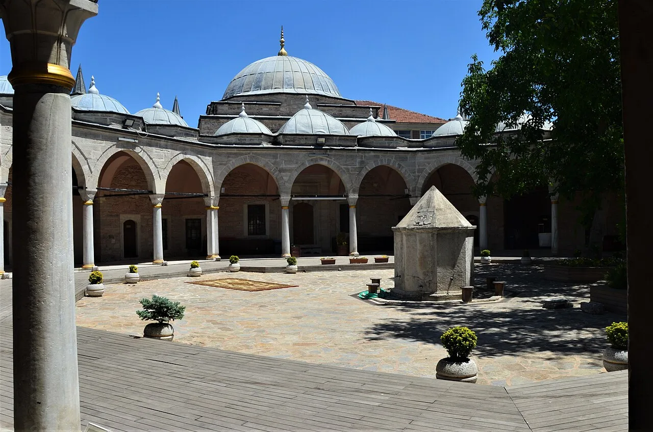 Rüstem Pasha Medrese - İstanbul