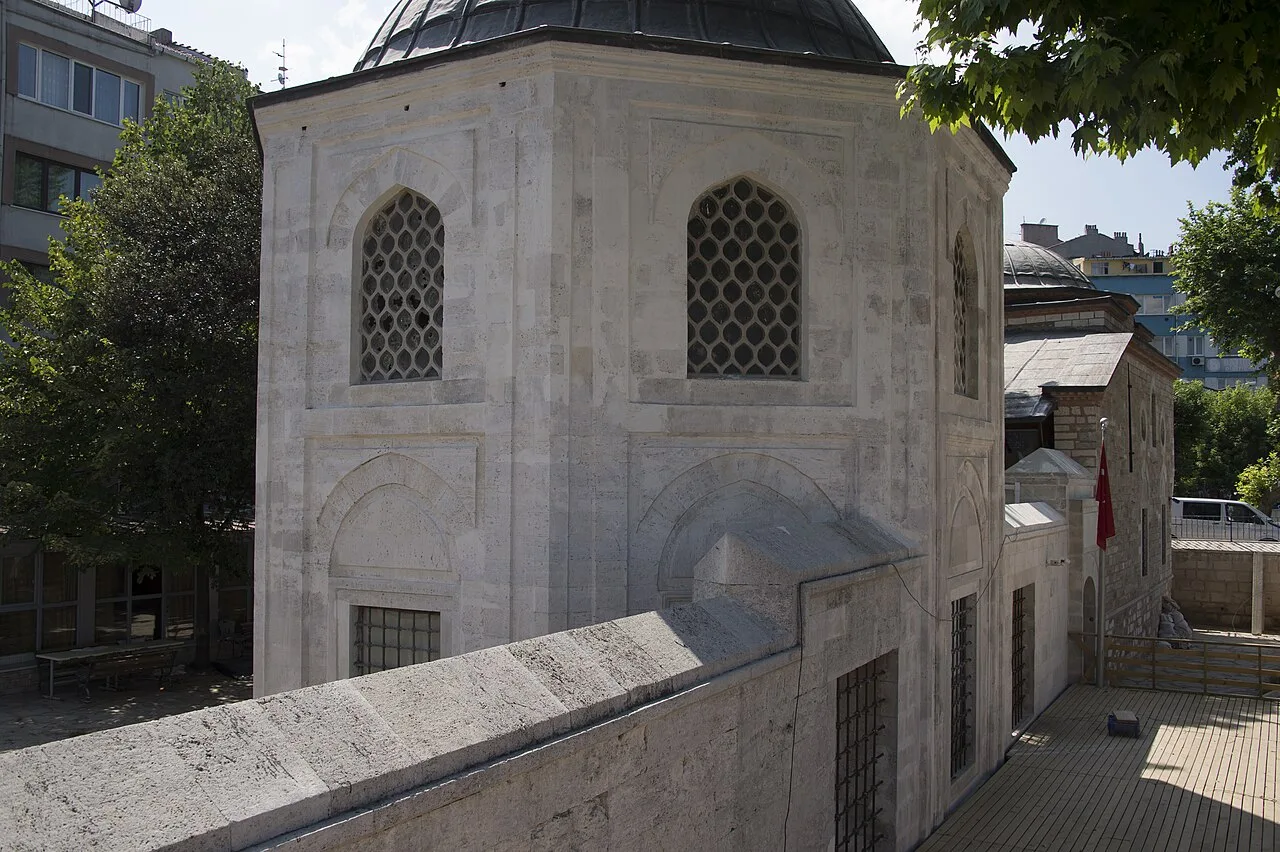 Şah Huban Hatun Türbesi - İstanbul