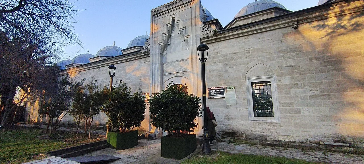 Şehzade Mehmet Medresesi - İstanbul