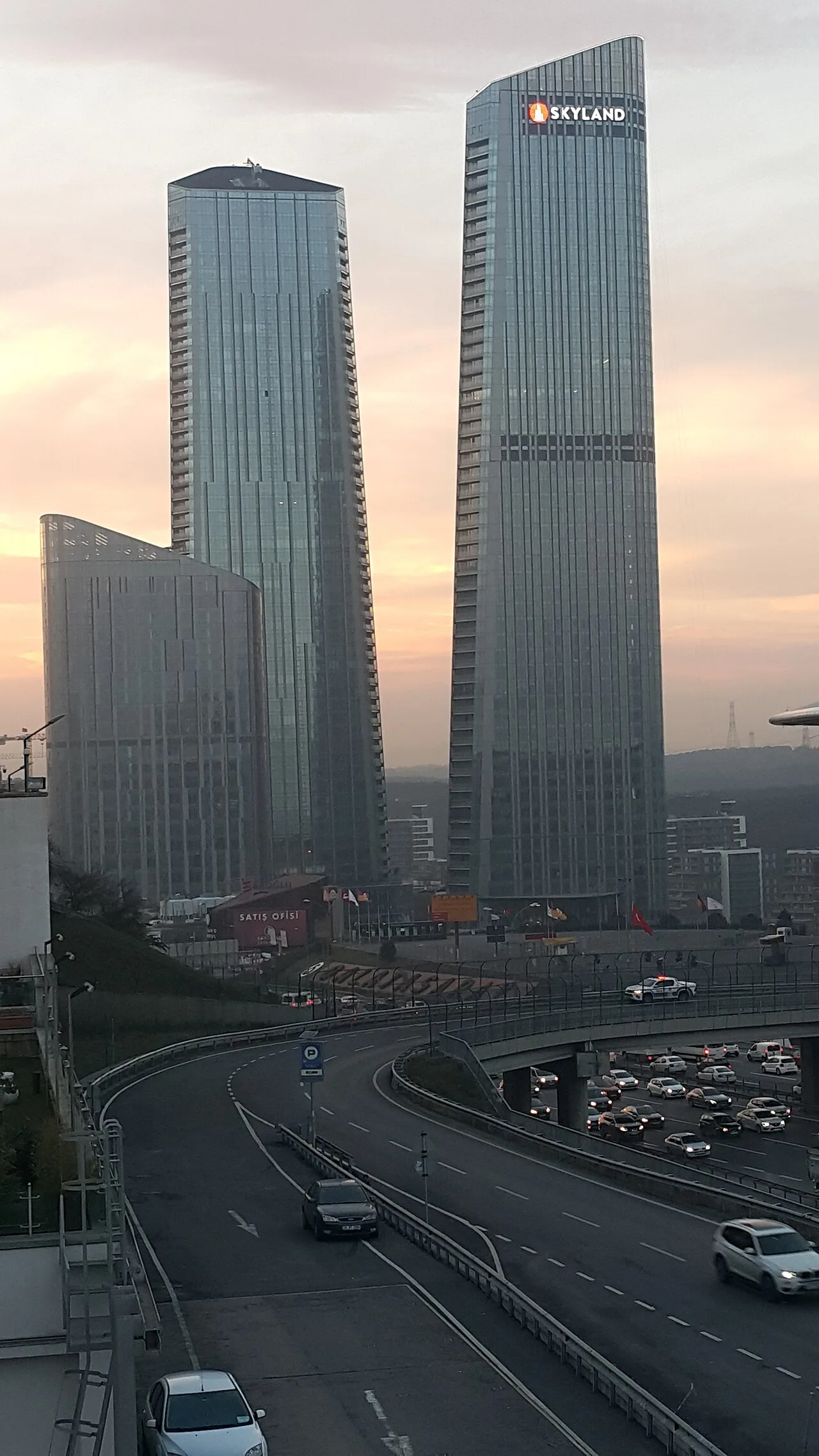 Skyland İstanbul - İstanbul