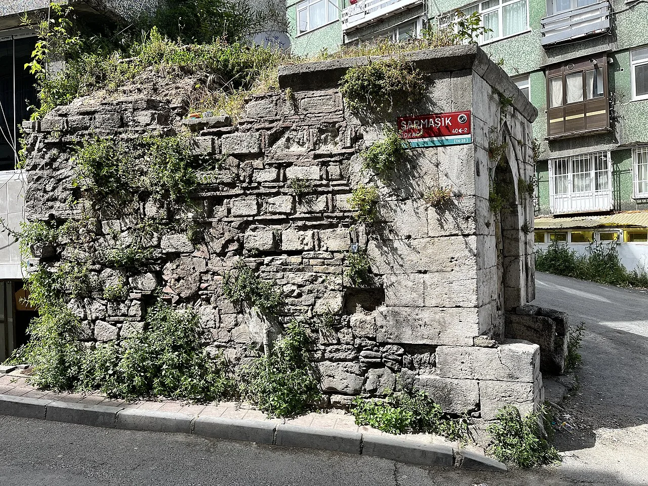 Sofalı Çeşme, Karagümrük - İstanbul