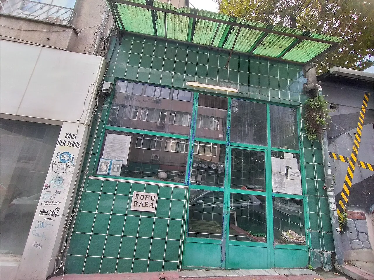 Tomb of Ascetic Baba - İstanbul