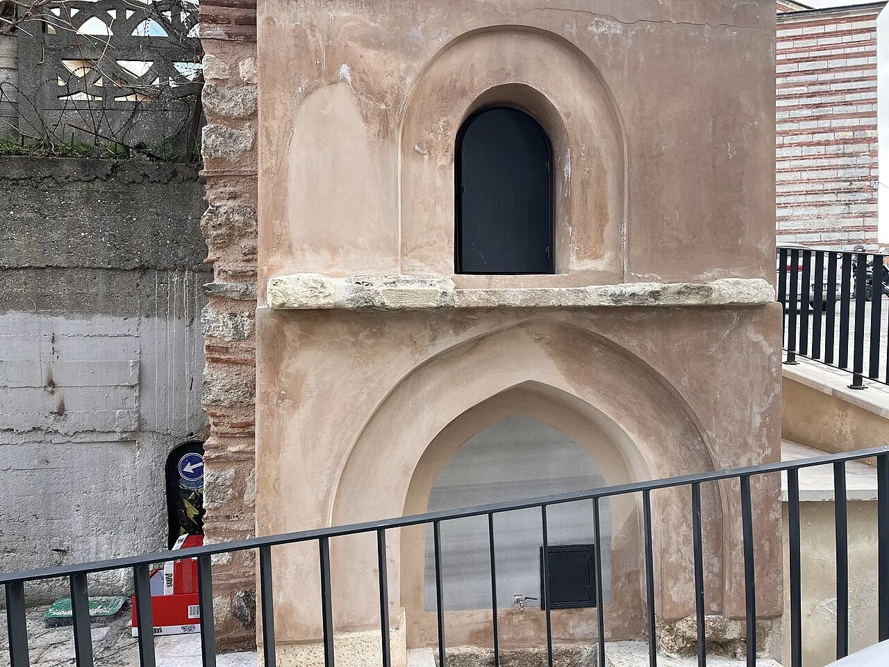Sultan Selim Caddesi Çeşmesi - İstanbul