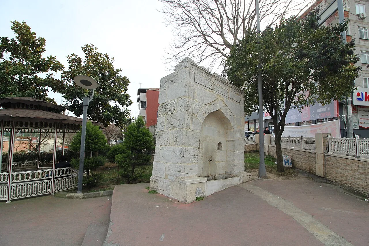 Yavuz Selim Fountain - İstanbul