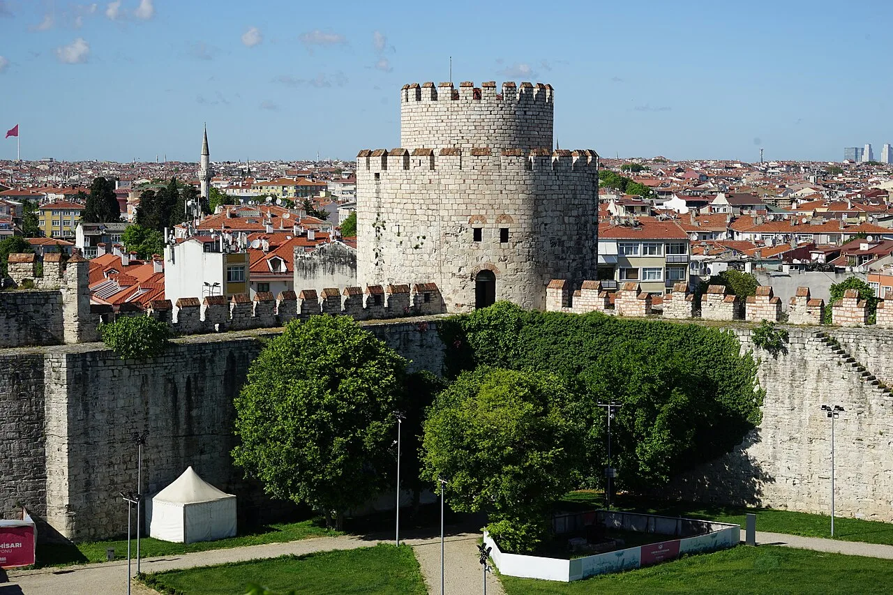 Yedikule Hisarı Hazine Tower - İstanbul