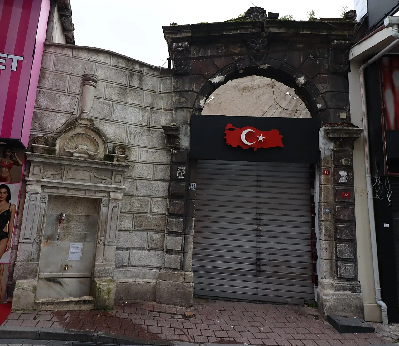 Zenbilli Seyyid Ali Fountain - İstanbul