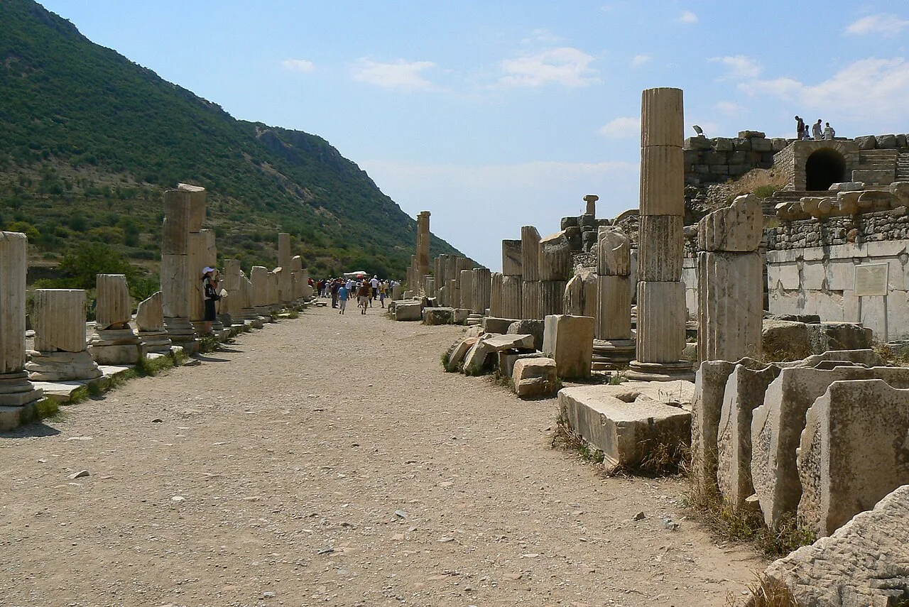 Bazilika Stoa - İzmir