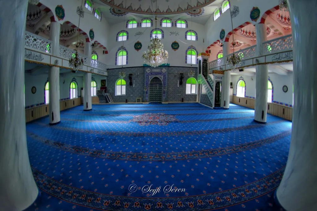 Çınarlı Camii - İzmir