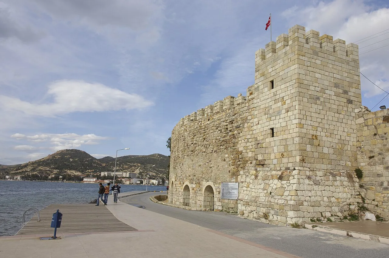 Foça Castle - İzmir