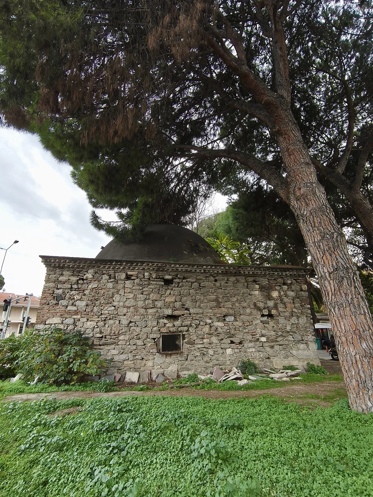 Gazi Sığla Bey Tomb - İzmir