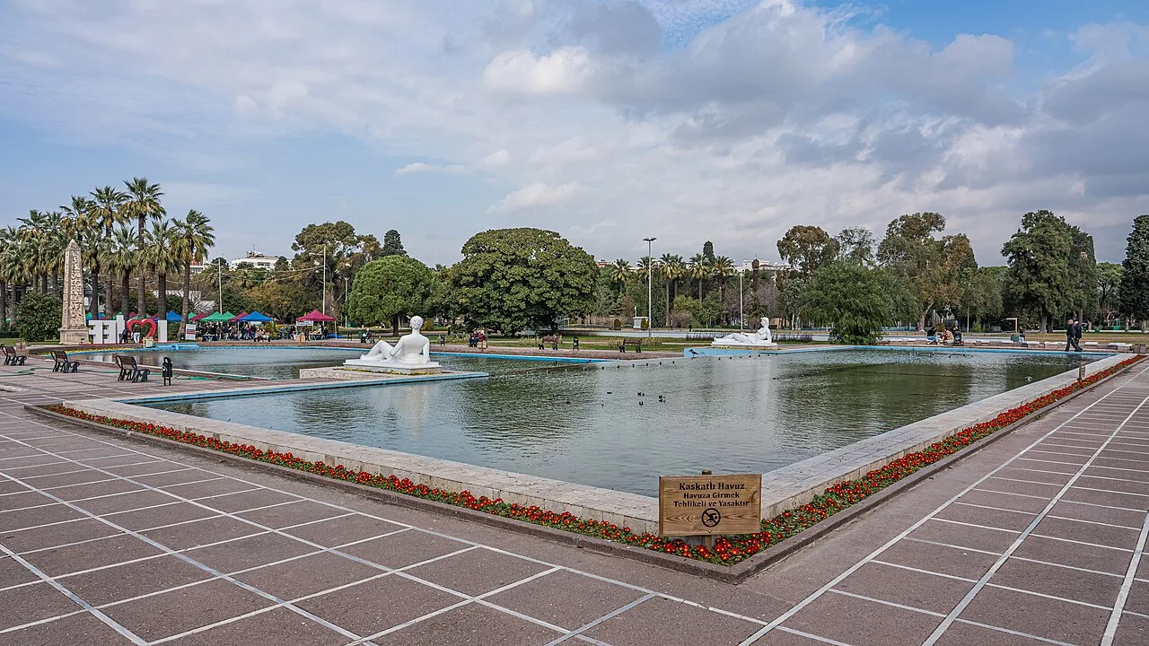 Cascaded Pool - İzmir