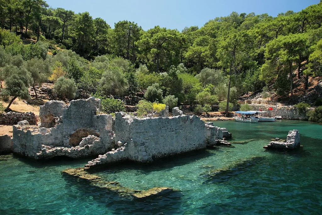 Cleopatra Baths - İzmir
