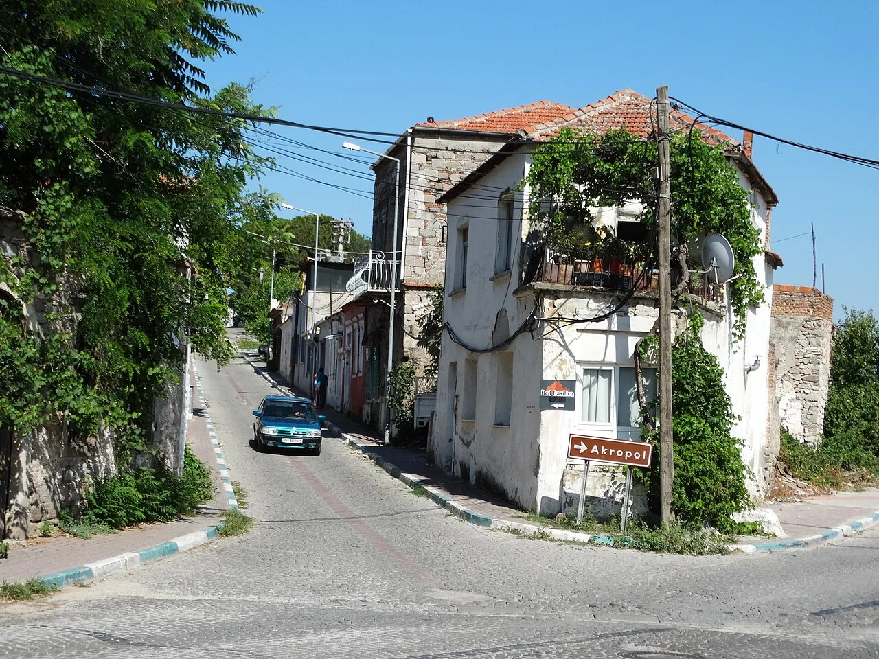 Pergamon Doğu Hamamları - İzmir