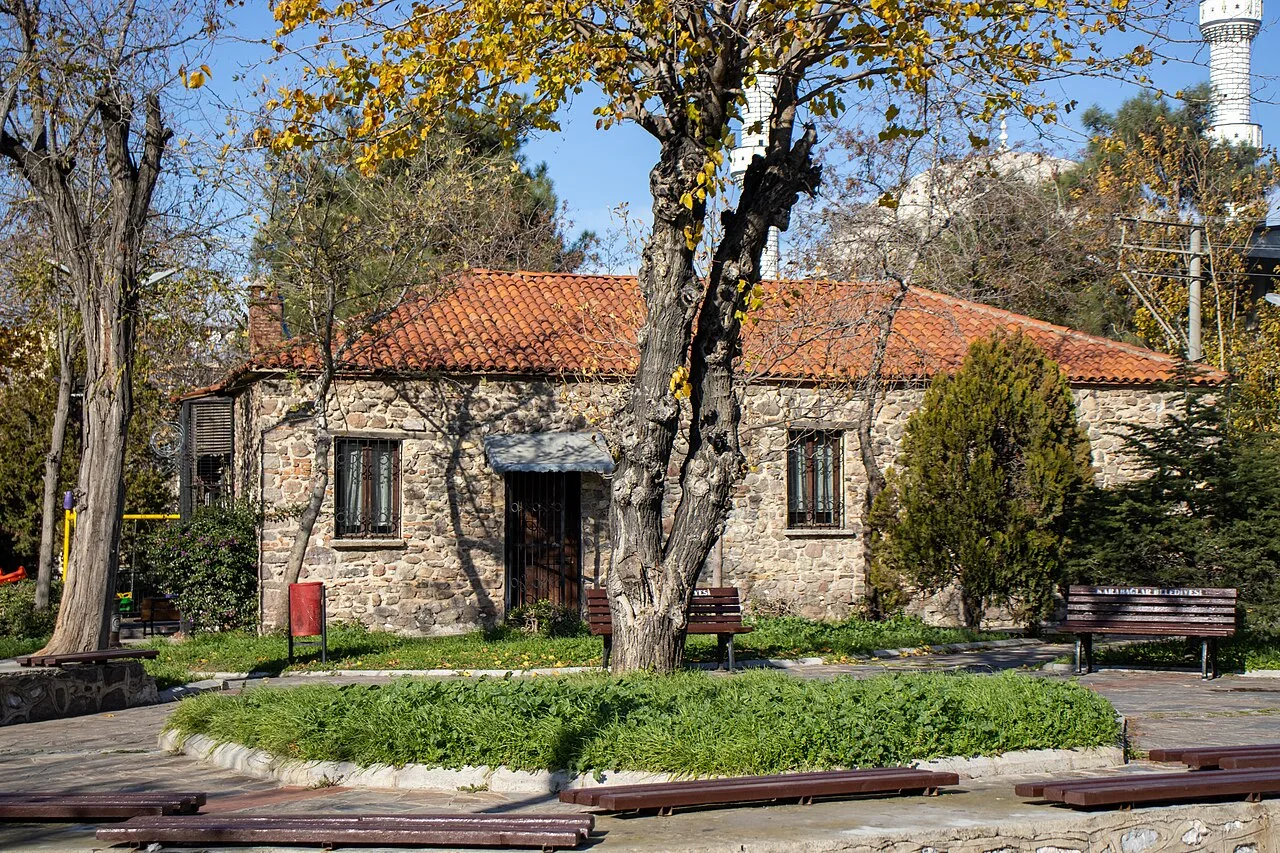 Reşat Nuri Güntekin Children's Library - İzmir