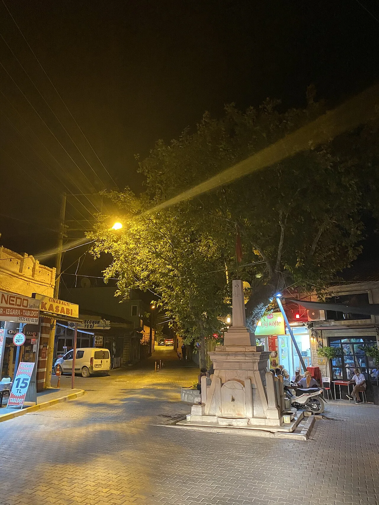 Urla Mermerli Çeşme - İzmir