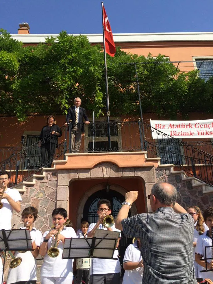 Uşakizade Köşkü - İzmir