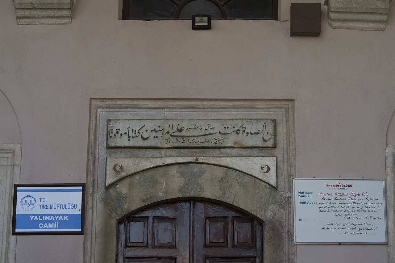 Yalınayak Baths - İzmir