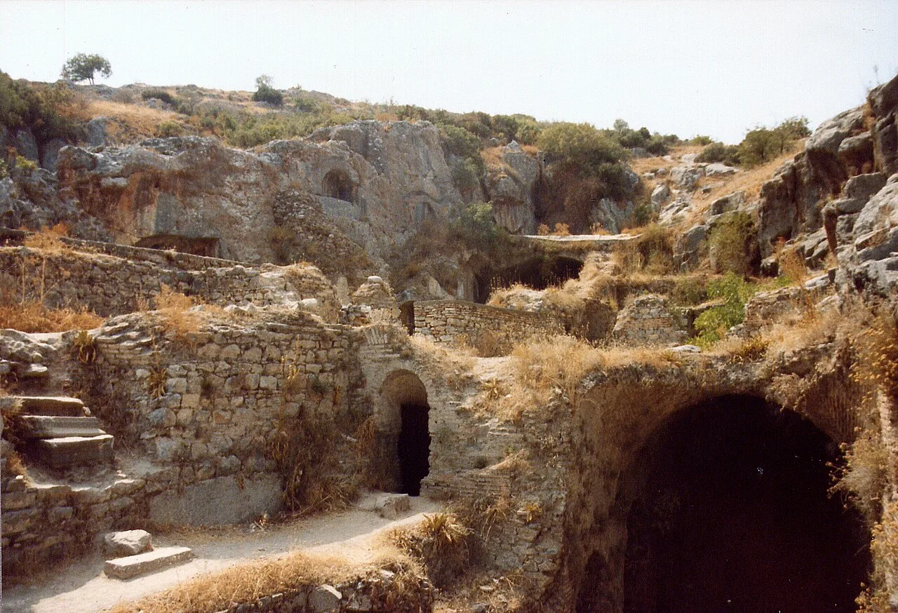 Seven Sleepers cemetery (Ephesus) - İzmir