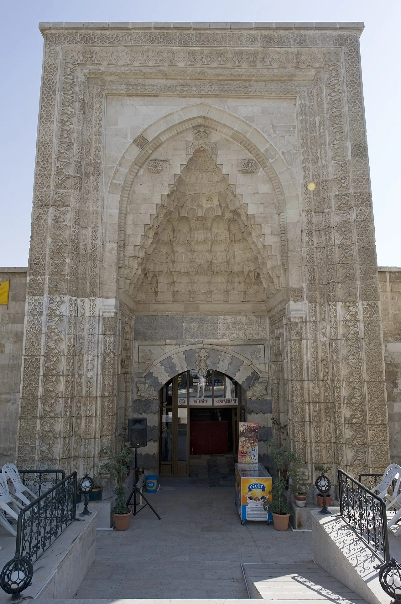 Hatuniye Medresesi - Karaman