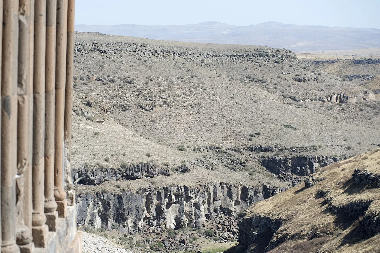 Ani Tigran Honents Kilisesi - Kars