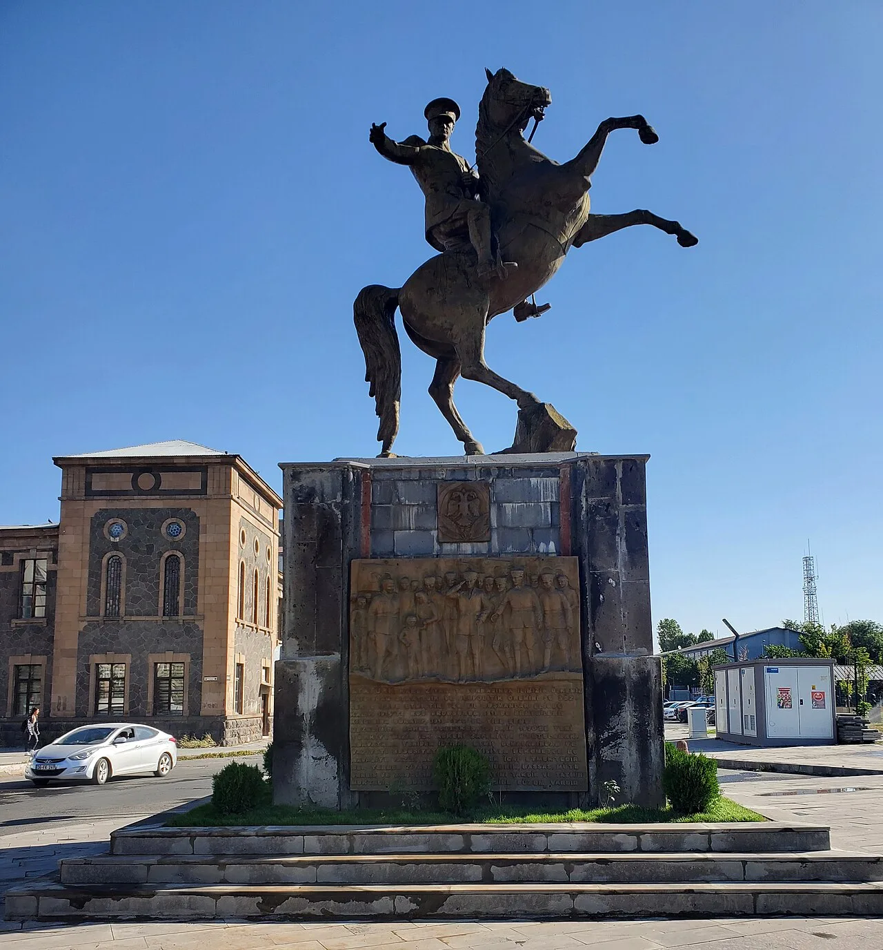 Statue of Atatürk (Kars) - Kars