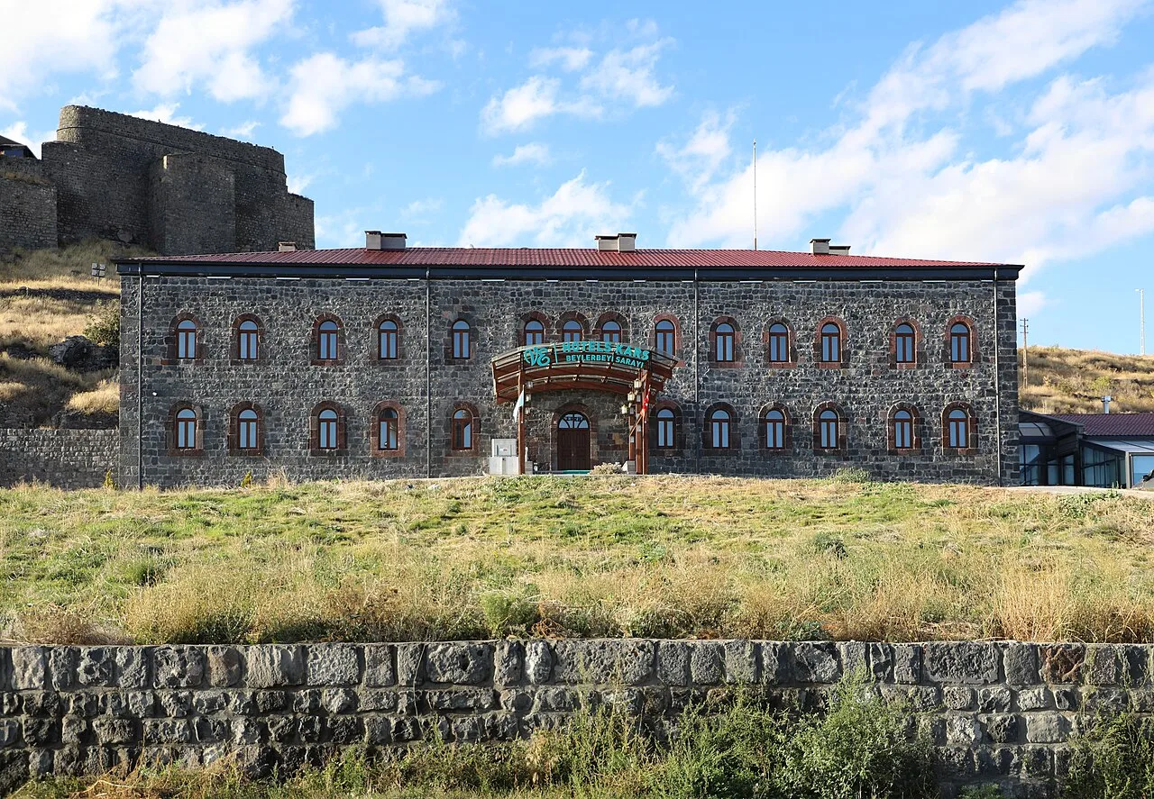 Beylerbeyi Sarayı, Kars - Kars