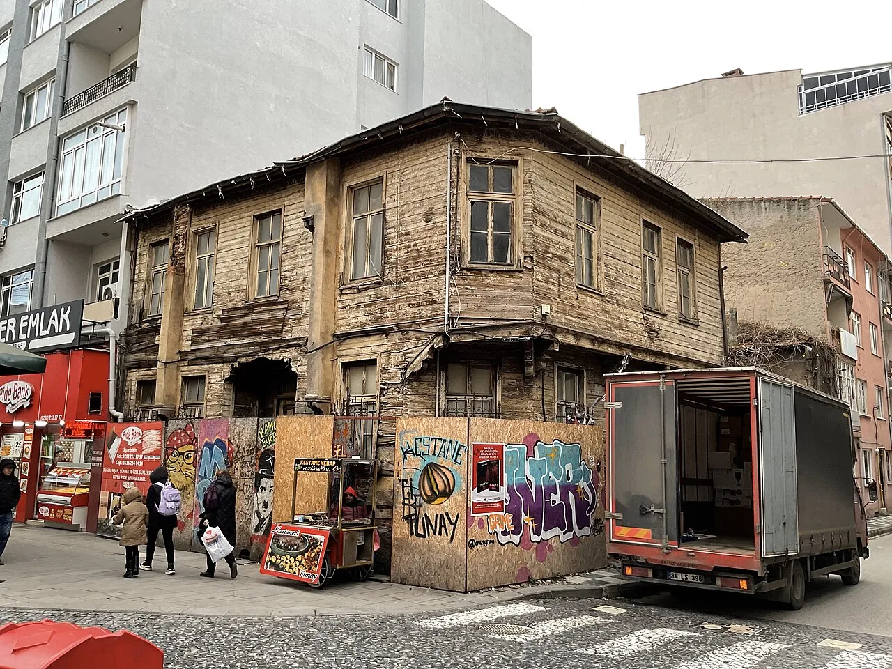 Building at Karakaş 1. Fırın Sokağı No. 33 - Kırklareli