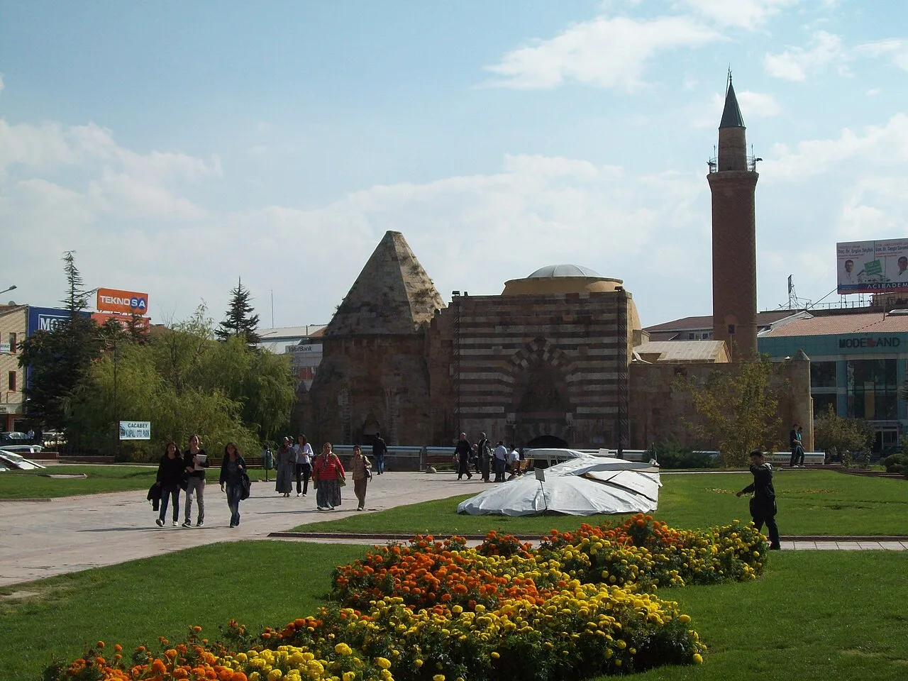Cacabey Medresesi - Kırşehir