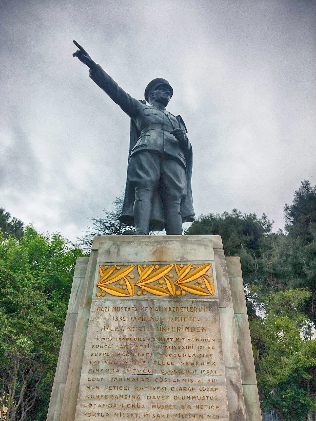 Gazi Heykeli, İzmit - Kocaeli