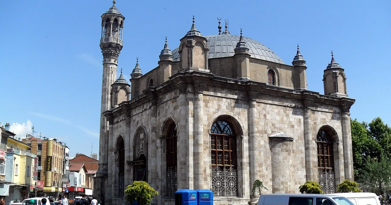 Aziziye Camii - Konya