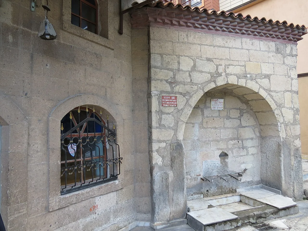 Servi Camii Çeşmesi - Kütahya
