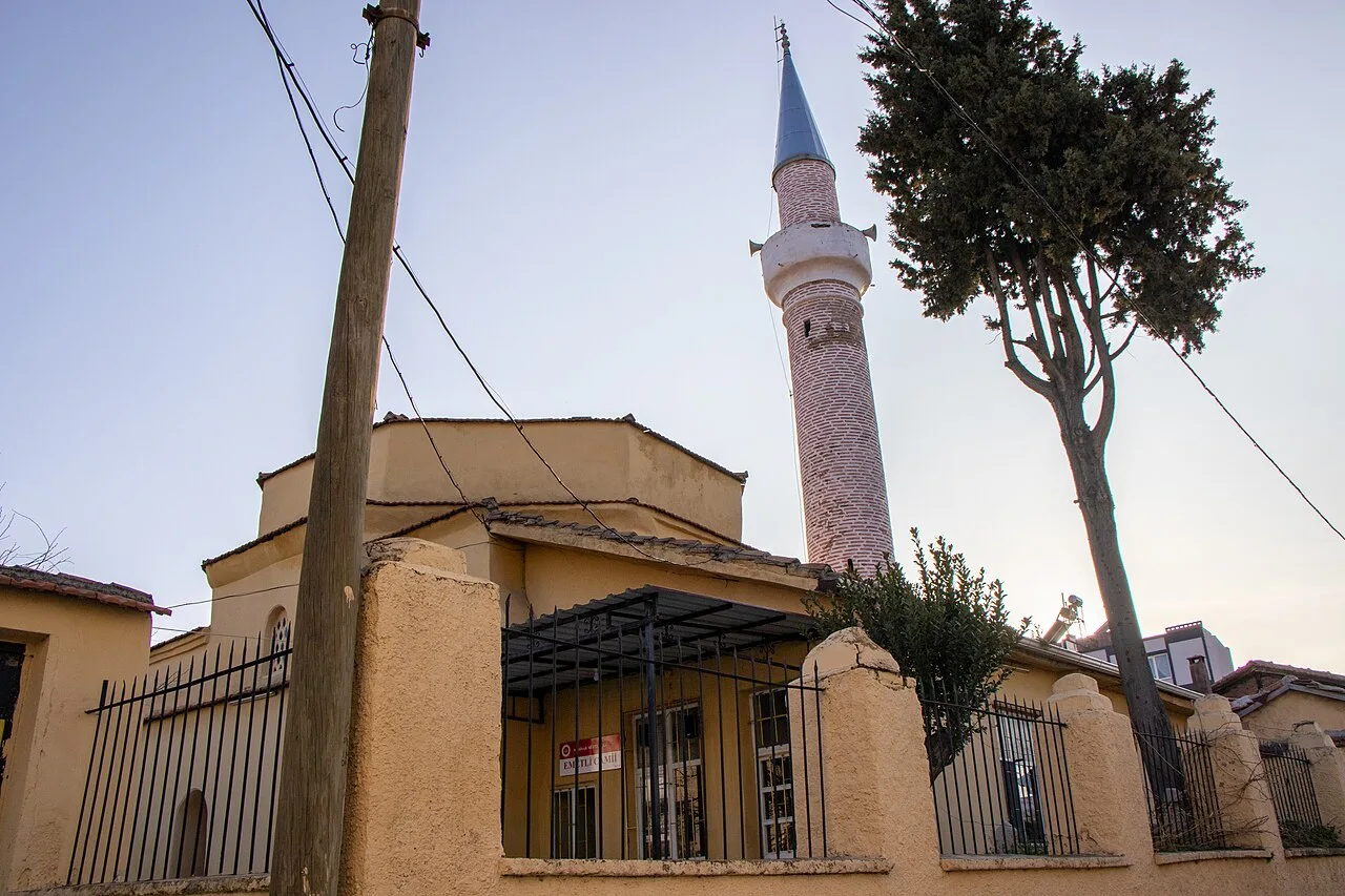 Emetli Cami - Manisa