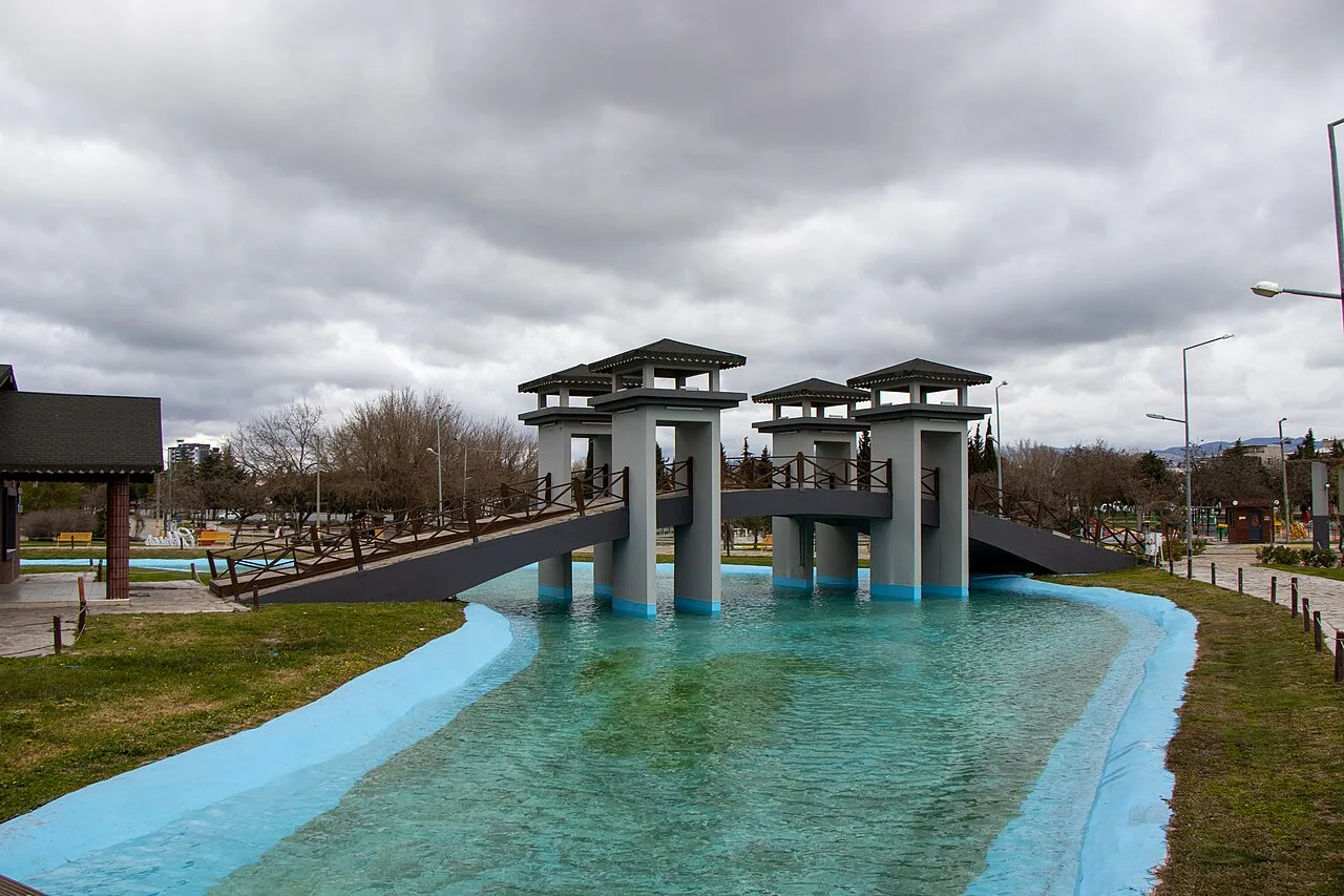 Hüsnü Kahraman Kültür Park - Manisa