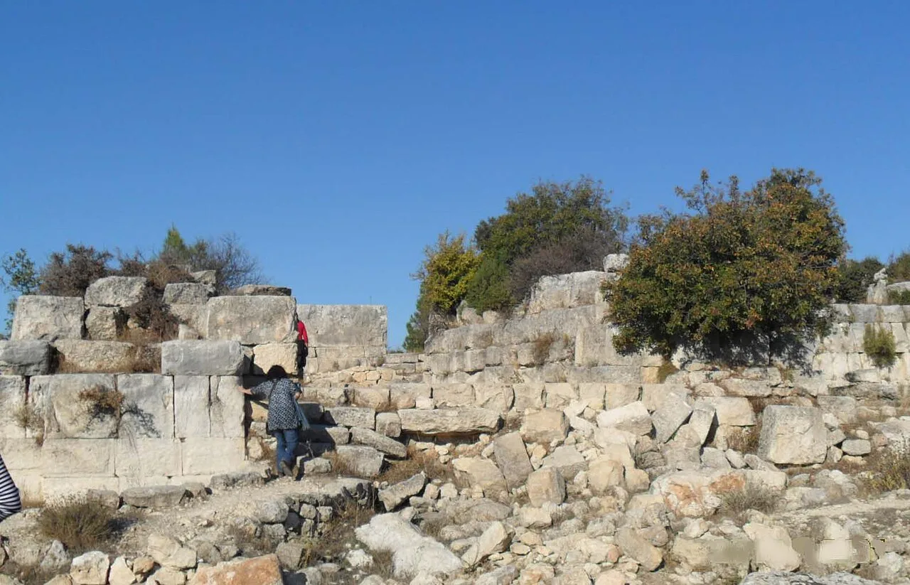 Meydancık Kalesi - Mersin