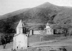 Kutsal Havariler Manastırı - Muş
