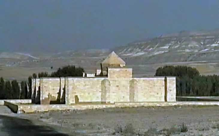 Sarıhan Kervansarayı - Nevşehir