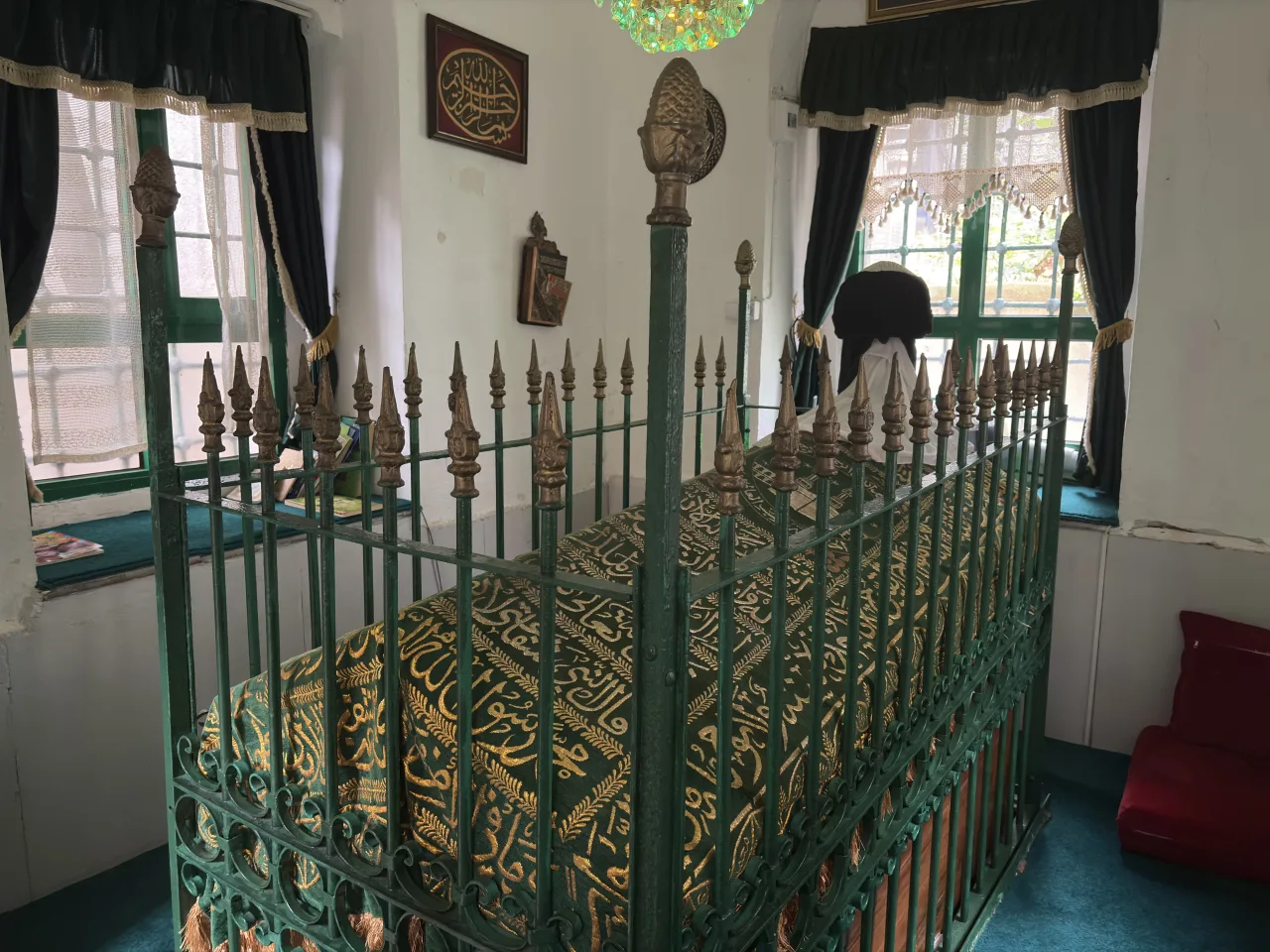 Hasan Efendi Türbesi - Rize