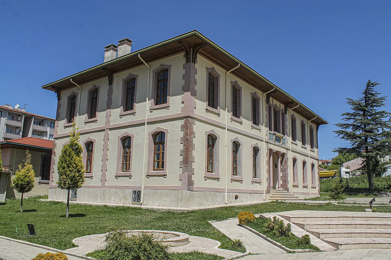 Darüleytam Building (Söğüt) - Sakarya