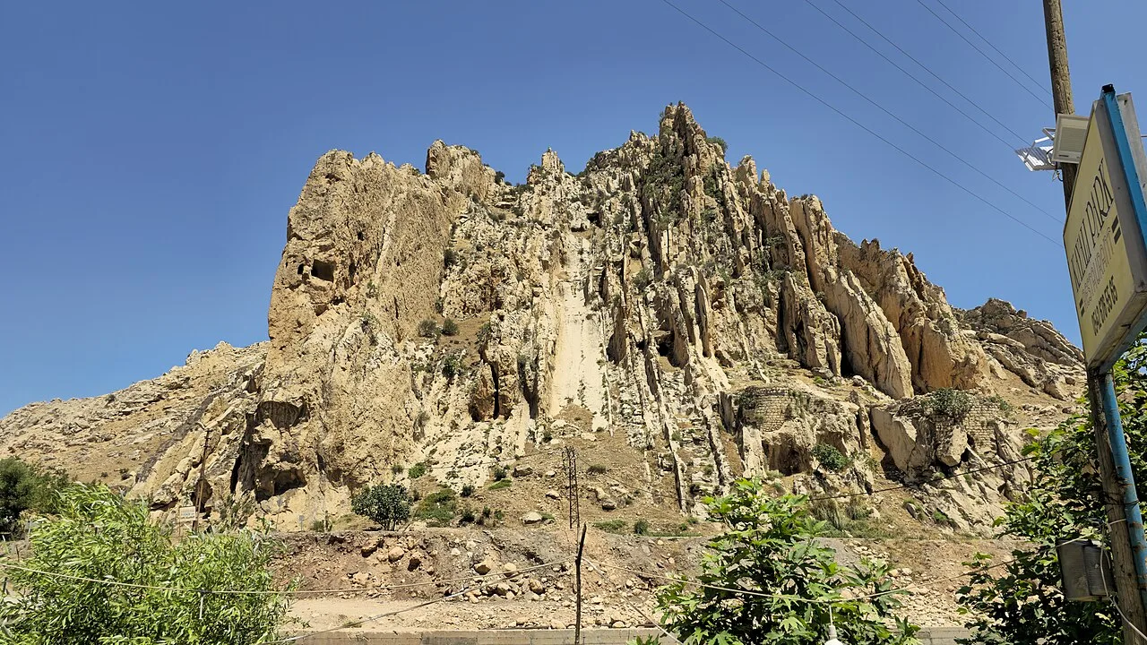 Kasrik Castle - Şırnak