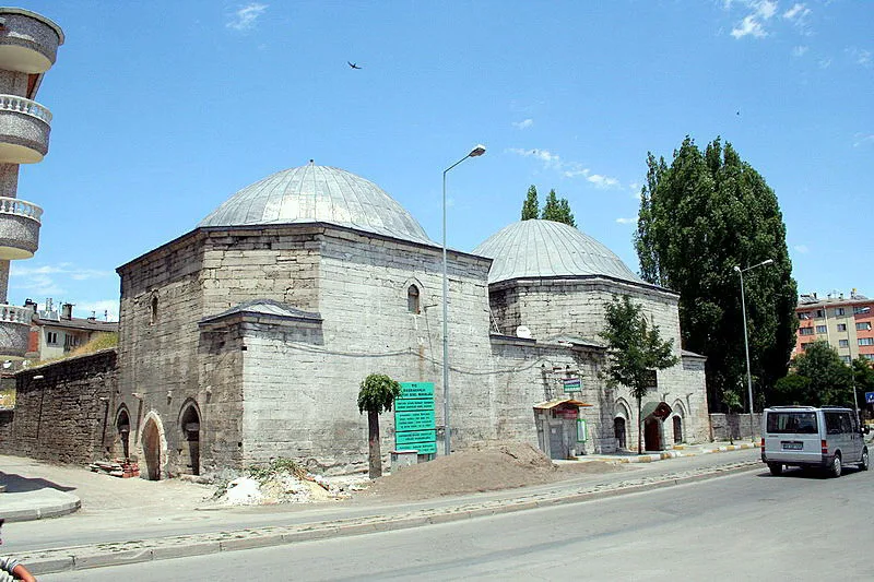 Kurşunlu Hamamı - Sivas