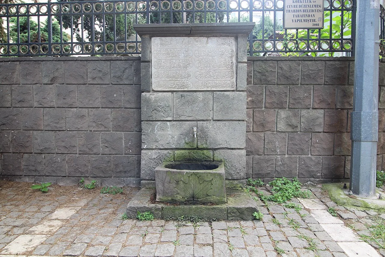 Hamza Paşa Camii Çeşmesi - Trabzon